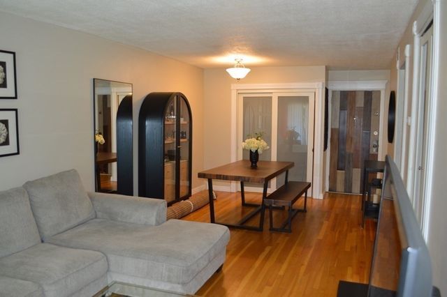 790 Hyde Park Ave 26, Boston, MA 02136