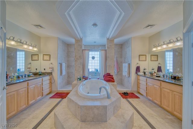 961 Laguna Street, Pahrump, NV 89048