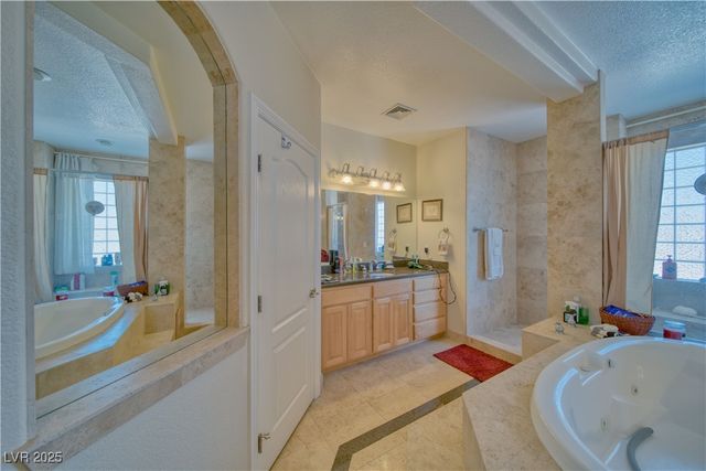 961 Laguna Street, Pahrump, NV 89048