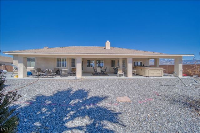 961 Laguna Street, Pahrump, NV 89048