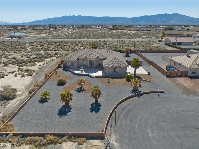 961 Laguna Street, Pahrump, NV 89048