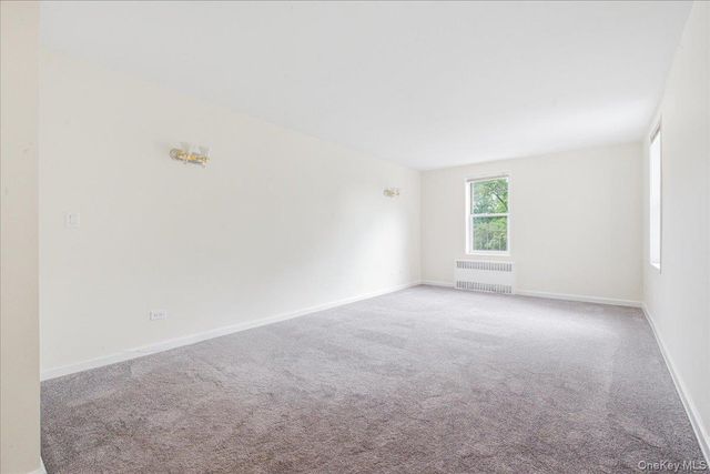 82-40 Austin Street 6B, Kew Gardens, NY 11415