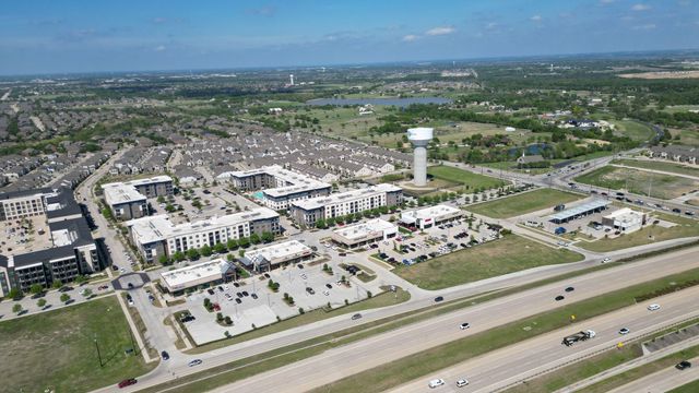 3929 Hickox Road, Rowlett, TX 75089