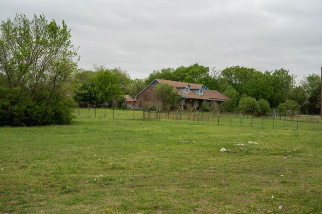 3929 Hickox Road, Rowlett, TX 75089