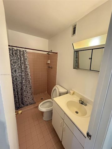 11309 SW 200th Street C213, Miami, FL 33157