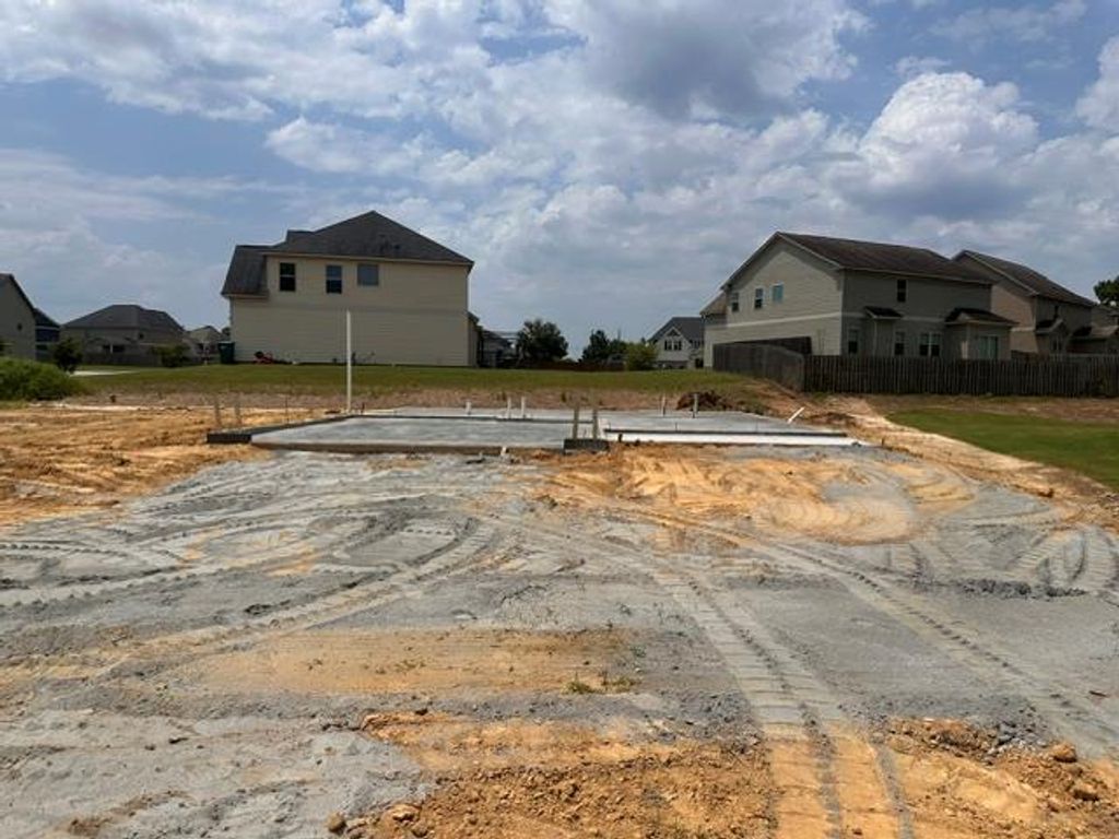 345 Black Oak Drive, Smiths Station, AL 36877