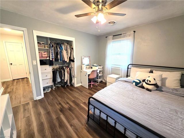 420 Woodberry DR, Chesapeake, VA 23322