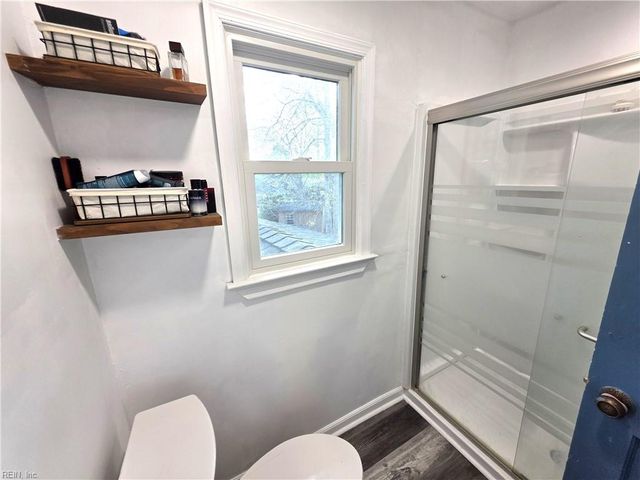 420 Woodberry DR, Chesapeake, VA 23322