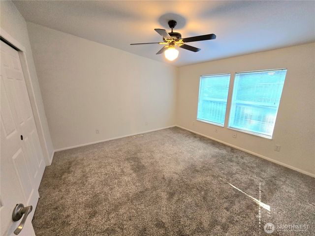 1476 Kitsap Lake Road NW, Bremerton, WA 98312