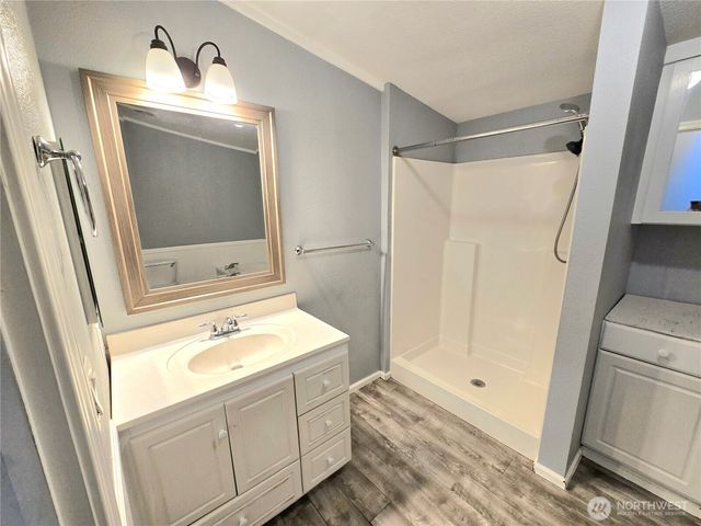 1476 Kitsap Lake Road NW, Bremerton, WA 98312