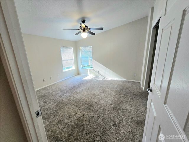 1476 Kitsap Lake Road NW, Bremerton, WA 98312