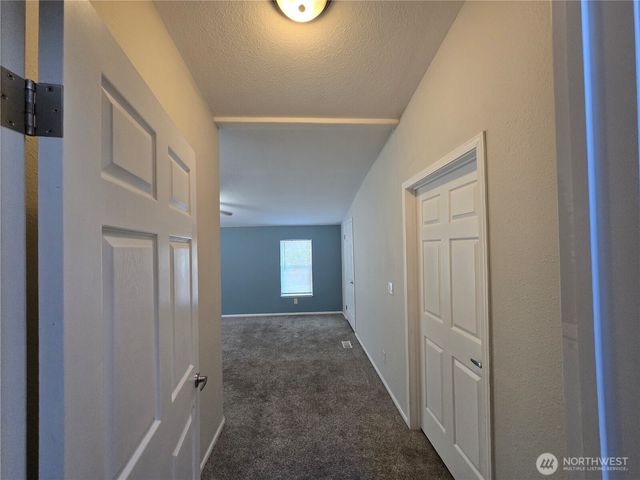 1476 Kitsap Lake Road NW, Bremerton, WA 98312