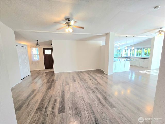 1476 Kitsap Lake Road NW, Bremerton, WA 98312