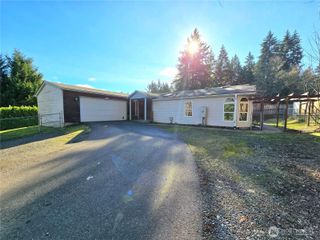 1476 Kitsap Lake Road NW, Bremerton, WA 98312