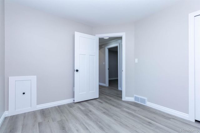 17970 S Wind Drive, Fraser, MI 48026
