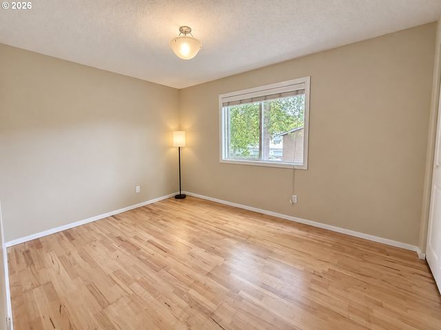 13320 Sw ALLEN Blvd 208, Beaverton, OR 97005