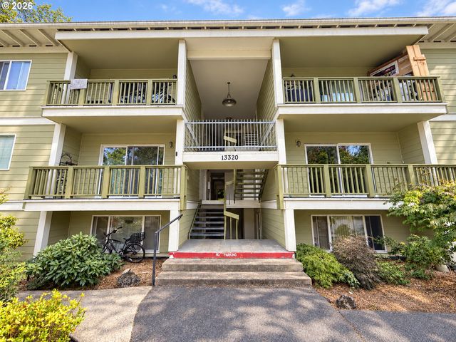 13320 Sw ALLEN Blvd 208, Beaverton, OR 97005