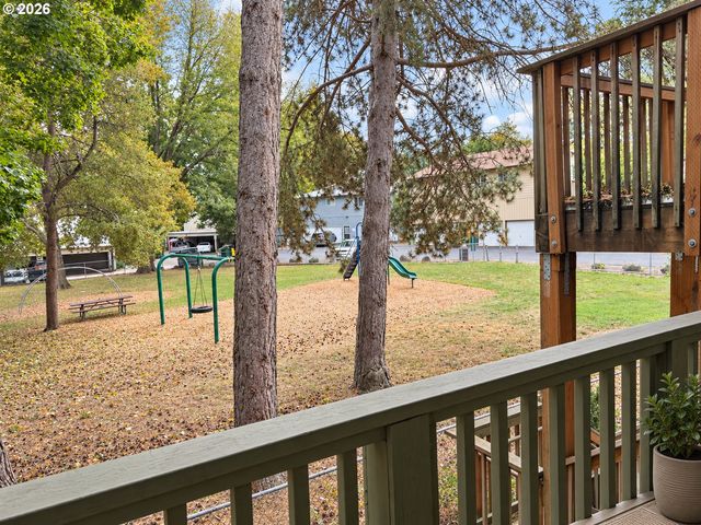 13320 Sw ALLEN Blvd 208, Beaverton, OR 97005