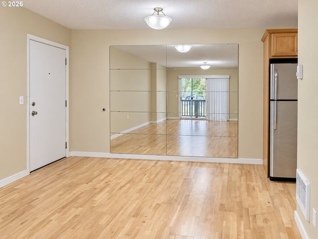 13320 Sw ALLEN Blvd 208, Beaverton, OR 97005