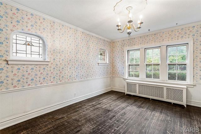 7570 Stanford Avenue, University City, MO 63130
