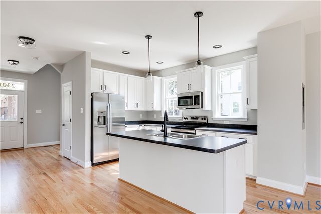 2301 Whitcomb St, Richmond, VA 23223