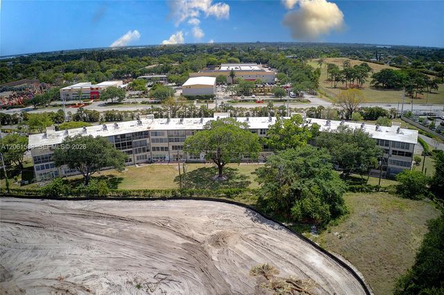 309 Southampton A 309 309, West Palm Beach, FL 33417