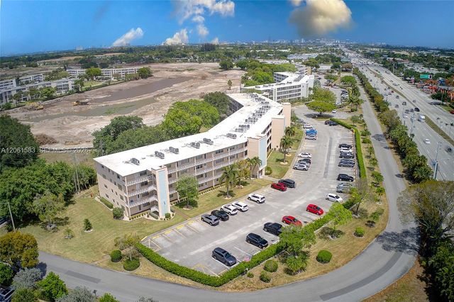 309 Southampton A 309 309, West Palm Beach, FL 33417
