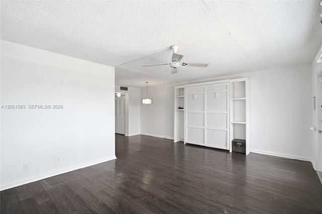 309 Southampton A 309 309, West Palm Beach, FL 33417