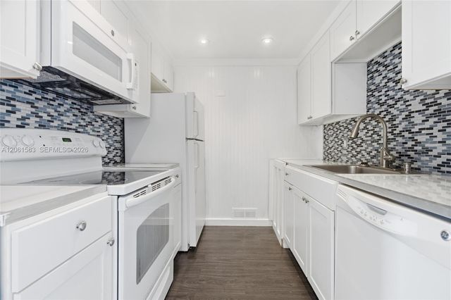 309 Southampton A 309 309, West Palm Beach, FL 33417