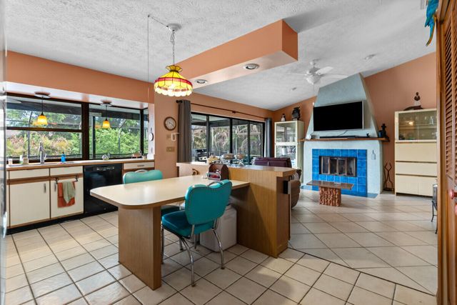 1119 SE Cambridge Drive, Port St. Lucie, Port St Lucie, FL 34952