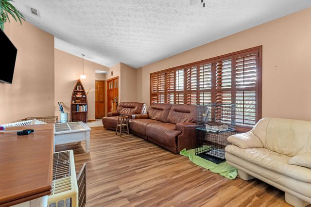 1119 SE Cambridge Drive, Port St. Lucie, Port St Lucie, FL 34952