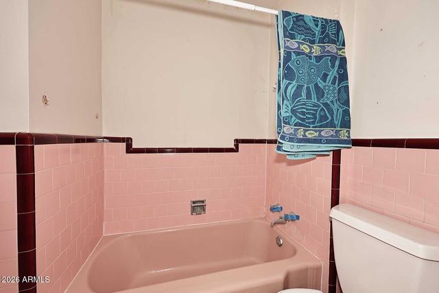 8104 N 8TH Avenue, Phoenix, AZ 85021