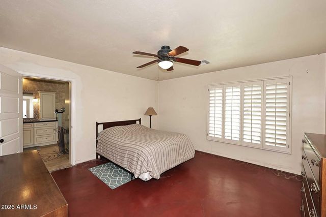 8104 N 8TH Avenue, Phoenix, AZ 85021