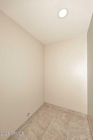 8104 N 8TH Avenue, Phoenix, AZ 85021