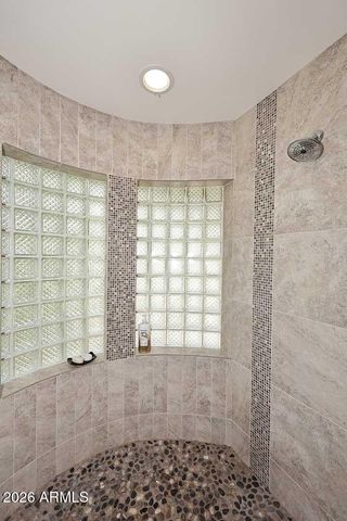 8104 N 8TH Avenue, Phoenix, AZ 85021