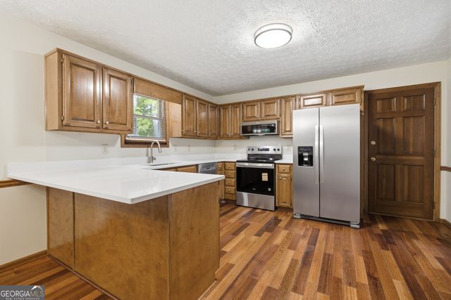2560 Whitlock Trail, Lawrenceville, GA 30043