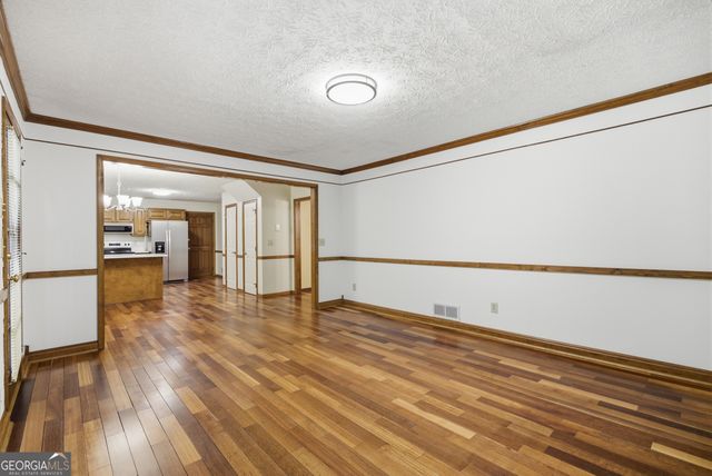 2560 Whitlock Trail, Lawrenceville, GA 30043