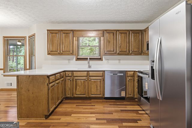 2560 Whitlock Trail, Lawrenceville, GA 30043