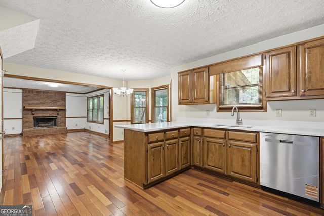 2560 Whitlock Trail, Lawrenceville, GA 30043