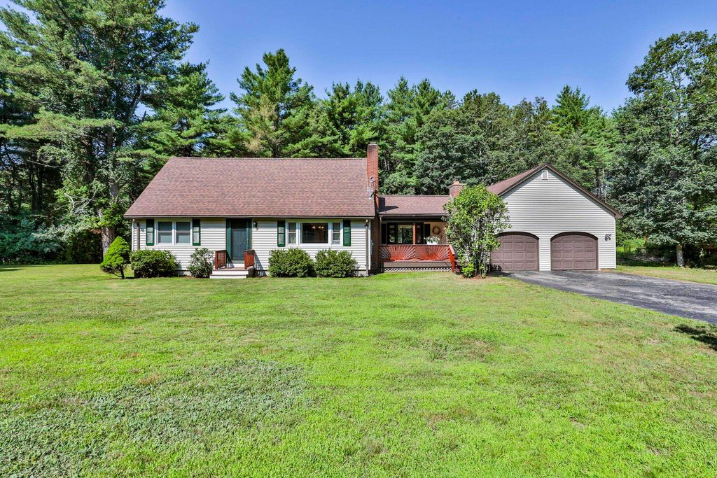 24 Aglipay Drive, Amherst, NH 03031