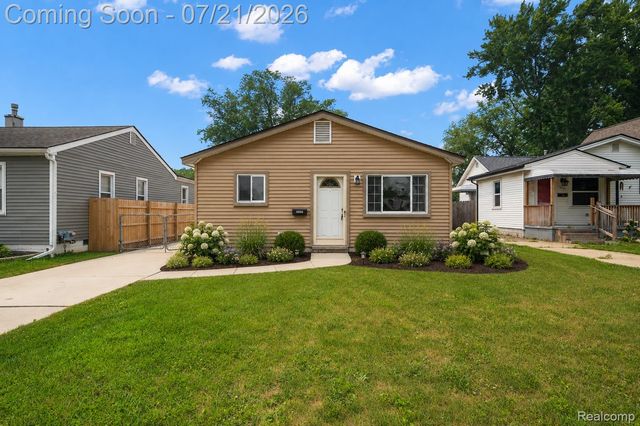 26585 Barrington Street, Madison Heights, MI 48071