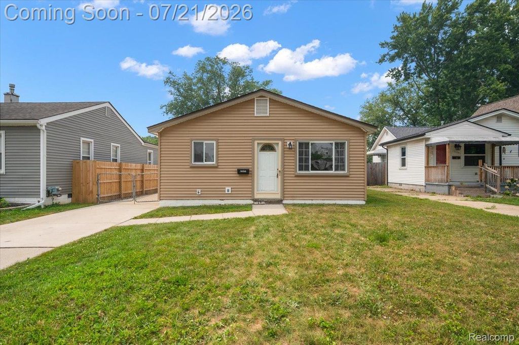26585 Barrington Street, Madison Heights, MI 48071