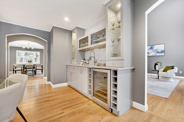 447 Waban Ave, Newton, MA 02468