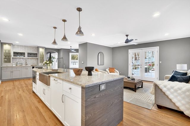 447 Waban Ave, Newton, MA 02468