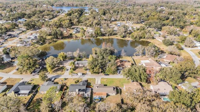 18631 SAN RIO CIRCLE, Lutz, FL 33549