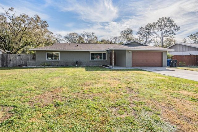 18631 SAN RIO CIRCLE, Lutz, FL 33549