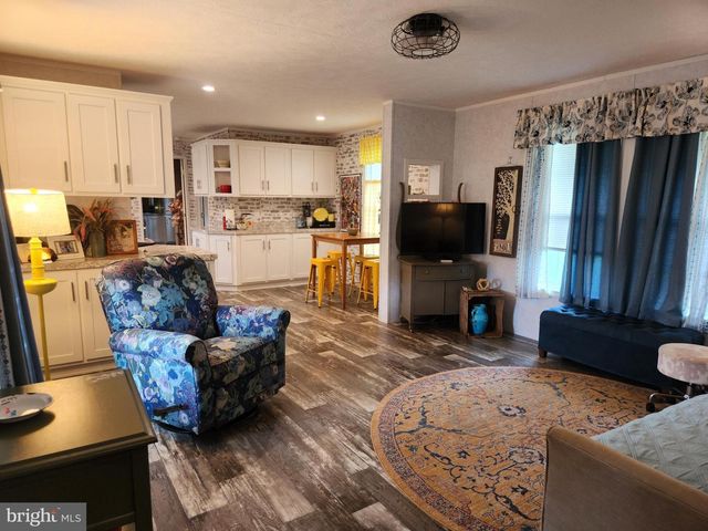 16 MILL ST, York, PA 17406