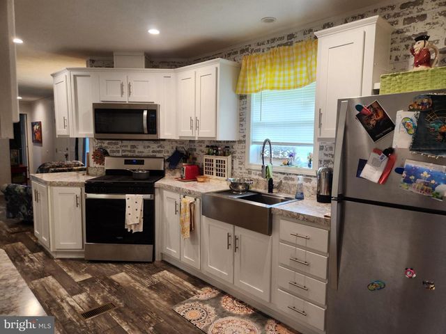 16 MILL ST, York, PA 17406