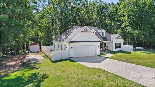 3002 Brooks Mill Lane, Wingate, NC 28174