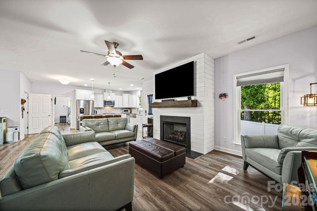 3002 Brooks Mill Lane, Wingate, NC 28174